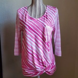 NWT ONQUE CASUAL SIDE TWIST WAIST BLOUSE SZ LP